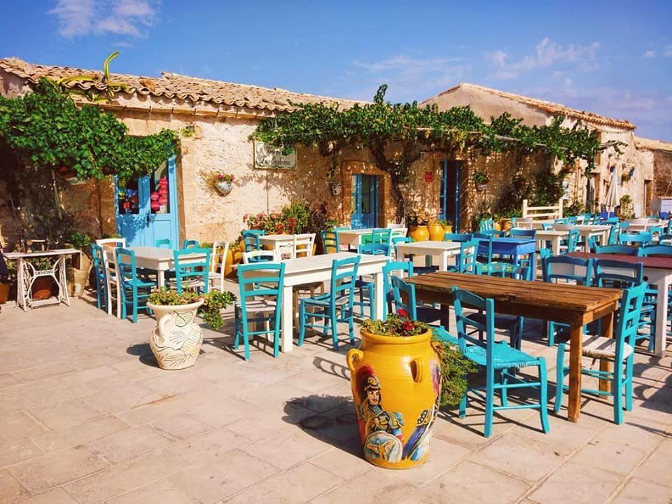 Amuni' Sicily Guest House Syracuse Exterior photo